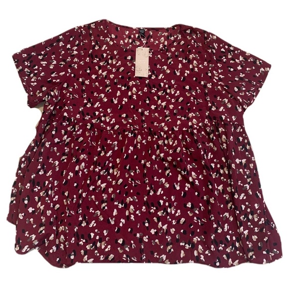 Emery Rose Tops - Emery Rose Burgundy Animal Print Short Sleeve Blouse 5XL NWT